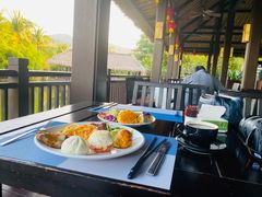 -三亚亚龙湾五号度假别墅酒店