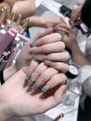 -瞧·享轻奢美甲美睫