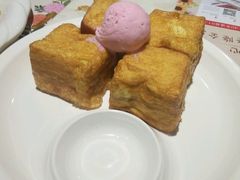 -隆隆金大茶楼(地王广场店)