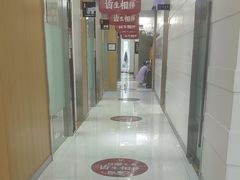 -雅悦齿科(顾村公园店)