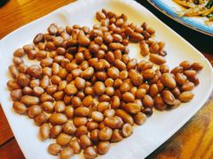 -闯关东东北农家菜(崂山石老人店)