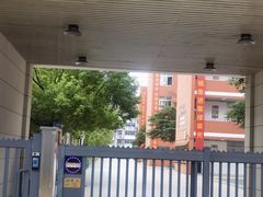 -扬州市江都区第三中学