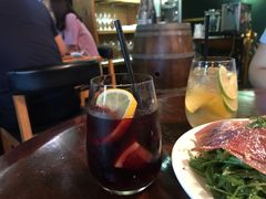 红桑格利亚水果酒-羽深肉铺 Steak & Wine