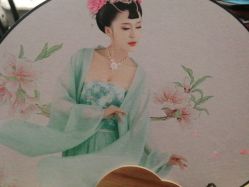 点击看大图 -醉唐风古装写真摄影(太原店)