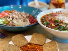 大方臭豆腐-贵凤凰贵州米粉(五道口店)