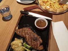 -必胜客(云汇天地店)