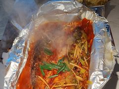 -愿者上钩·纸包鱼(翻身店)