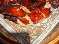 -亚龙湾亚泰商业街