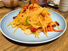 -耶里夏丽·新疆菜·家庭聚场(百联中环购物广场店)