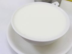 蛋白炖鲜牛奶-澳洲牛奶公司(佐敦店)