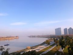 -南京眼步行桥