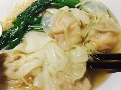 鲜虾云吞面-龙记烧腊茶餐厅(常德路店)
