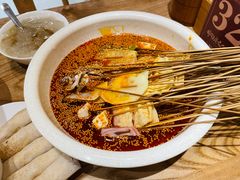 红油味钵钵鸡-嘉州叶婆婆钵钵鸡(建设路店)