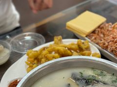-雪湖煜辰鱼头老店(雪野湖店)