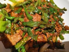 山涧小炒肉-山涧肴·泉水煮活鱼(坂田店)