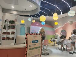 -星咔萌StarCamo儿童剪发(芳圆里IDMALL品牌形象店)