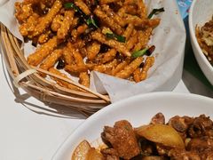 -鑫小城故事·藕汤·家常菜(台北一路总店)