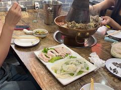 -老蜀铜火锅·酸菜脊骨·麻辣羊蝎子(热闹路店)