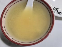 -哈尔滨烧烤·山河村铁锅炖(交大店)