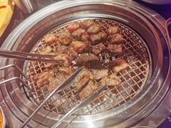 -韩烧牛中牛·甄选黑牛烤肉(黑金店)