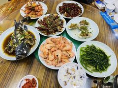 -东郊椰林平价海鲜舫(大东海店)