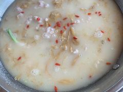 -老来福·非遗酸汤兔(凯旋路店)
