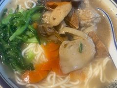 -辣肉面大王(天平路店)
