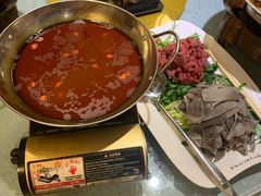 -三湘四水湖南特色餐厅(颐景公寓店)