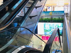 -八佰伴华地百货(宜兴店)