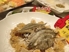 -头上红煨盐鸡·非遗院子餐厅