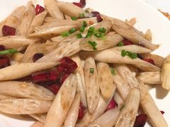 -黄泥岗·地道湖北菜(奥特莱斯店)