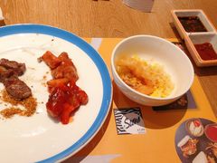 -咖啡苑自助餐厅·中国大饭店
