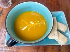 -蓝壁虎咖啡酒馆