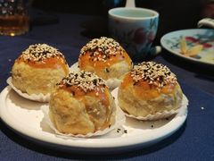 秘制叉烧酥-维园悦谱·海派家常菜(乌鲁木齐南路店)