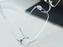 -目艮眼镜SHOWROOM(品牌集合店)