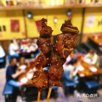 紫苏叶搭配蜜汁烧烤，老南宁味儿就是这～