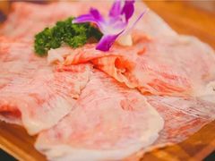 和牛寿喜锅-呆住二更日本料理