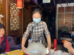 -京味斋·北京烤鸭(北京南站洋桥店)