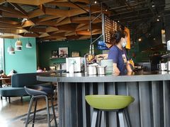 -WOW coffee
