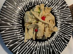 -荷塘秋月·本帮江浙菜(国权路店)