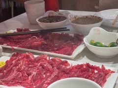 -犇鼎牛潮汕牛肉火锅(新辰里学清路店)