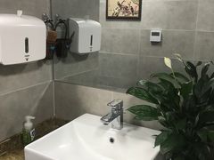 -裕和堂中医推拿艾灸(太古汇臻品店)