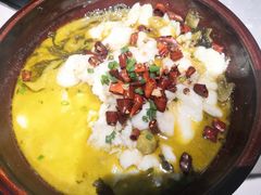 酸菜巴沙鱼片-大碗先生(万家丽店)