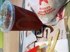 -麦当劳(浦江镇绿地乐和城店)