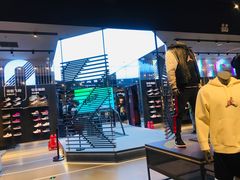 -NIKE品牌体验店(金源新燕莎店)