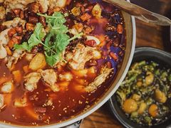飘香馋嘴蛙-海岛八号龙虾烧烤田鸡(蓝天路总店)