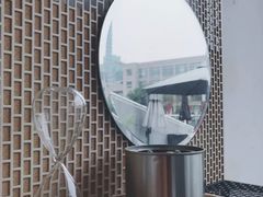 -UNI UNI(环亚凯瑟琳店)