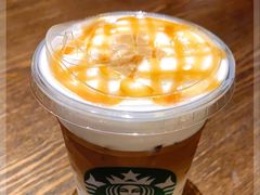 -星巴克臻选(南京金茂览秀城店)