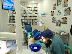 -岳辰齿科(浦东长泰店)