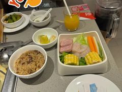 -海底捞火锅(奥体南路店)